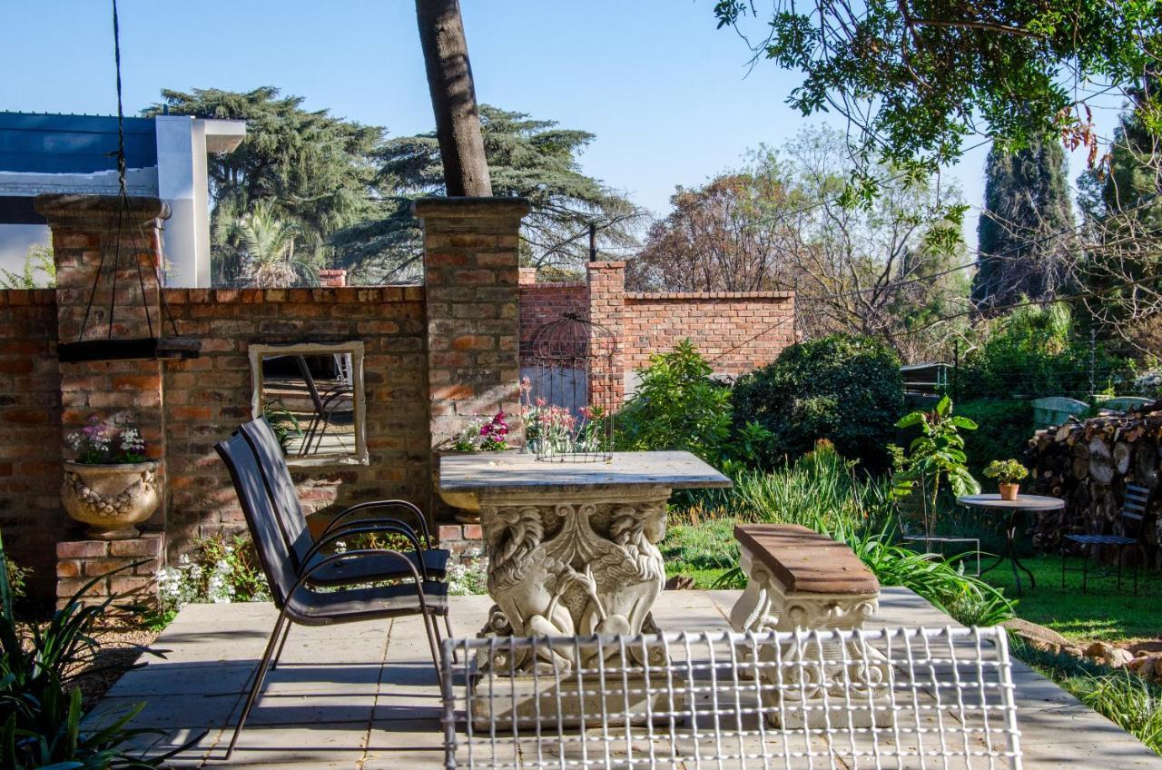 Shepherd'S Corner Guest House Johannesburg Bagian luar foto